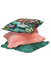 Kuddfodral Botanical Cherry Svart