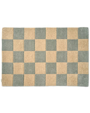 Dörrmatta Square Grå/Natur från Classic Collection, handtuftad i ull med rutmönster i grå och naturfärgade toner, 85x130 cm.