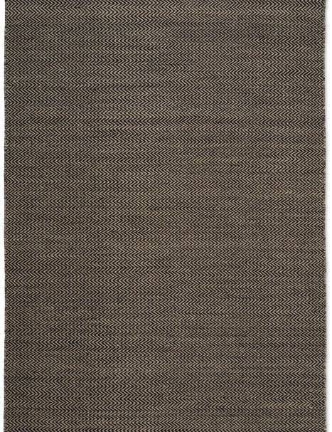 Rechteckiger Webteppich in Schwarz und Beige mit klassischem Fischgrätenmuster.