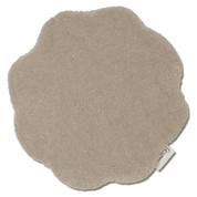 Mattprov av Matta Shell Beige. Frilagd bild.