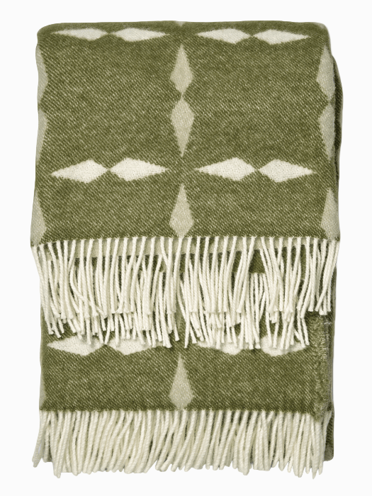 Frilagd pläd Tile Grön i nyzeeländsk ull, vikt med synlig franskant.