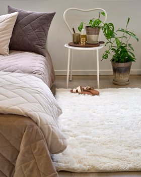 cloudy-läufer-naturweiß-wolle-flokati-classic-collection