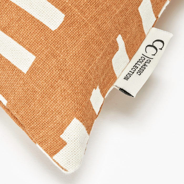 Ikat Block Terrakotta – ikatgemusterter Baumwoll-Kissenbezug