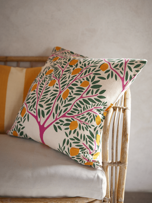 orange-grön-kudde-lemon-garden-citroner-classiccollection